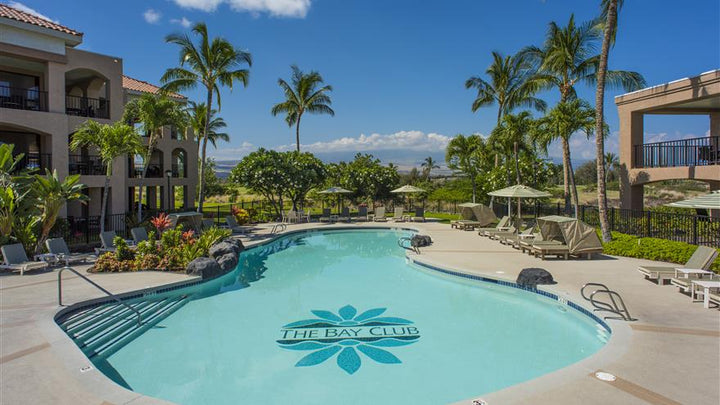 <!-- 261219 --> December 19 to December 26 2026<br>Two Bedroom<br>GOLF COURSE VIEW OR RESORT VIEW<br>The Bay Club at Waikoloa Beach Resort<br>BIG ISLAND<br>
