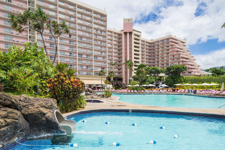 <!-- 251217 --> December 17 to December 24 2025<br>One Bedroom<br>OCEAN VIEW<br>Hilton at Kaanapali Beach Club<br>MAUI<br>